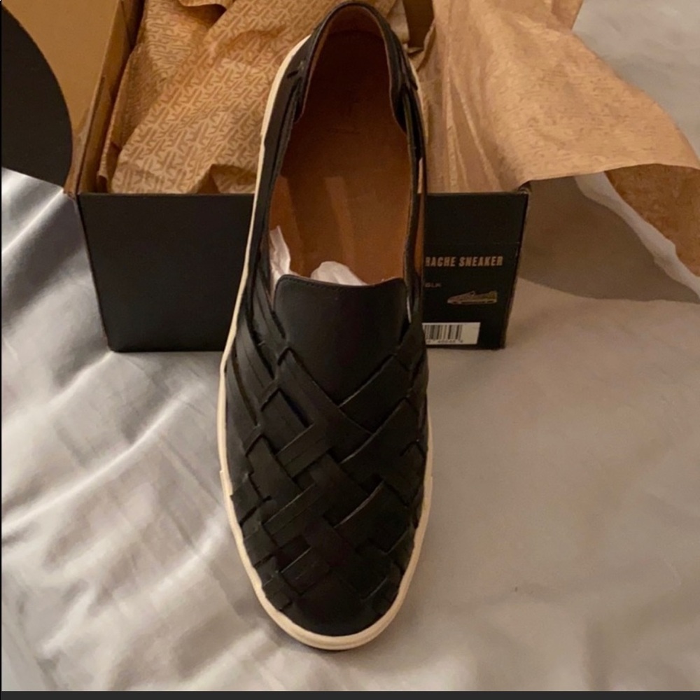 FRYE Ivy Huarache Sneaker